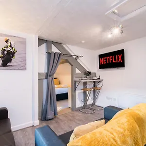  Apartment Dd 8 - Free Parking - Fast Wifi United Kingdom