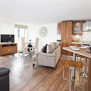  Apartment Merchants Place United Kingdom
